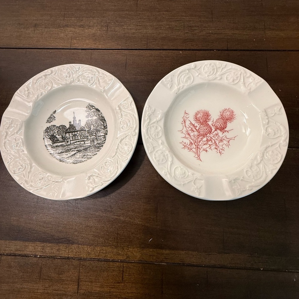 Collectible VTG Wedgwood Ashtray set of 2